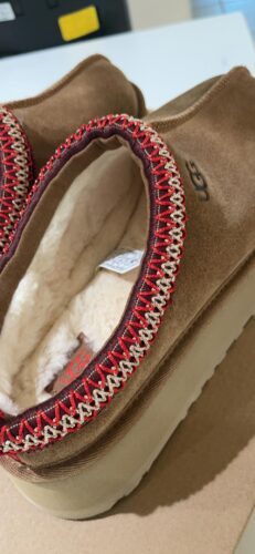 UGG Tazz Platform Brown photo review